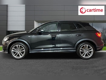 Used Audi Q3 2023 for sale - 76406184: Photo