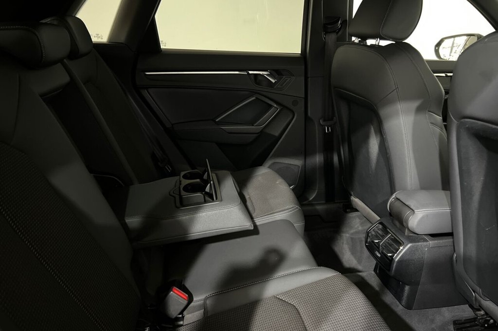 Used Audi Q3 2023 for sale - 76406184: Photo 40