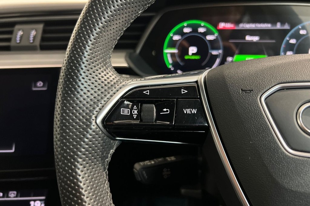 Used Audi e-tron 2022 for sale - 78056109: Photo 31
