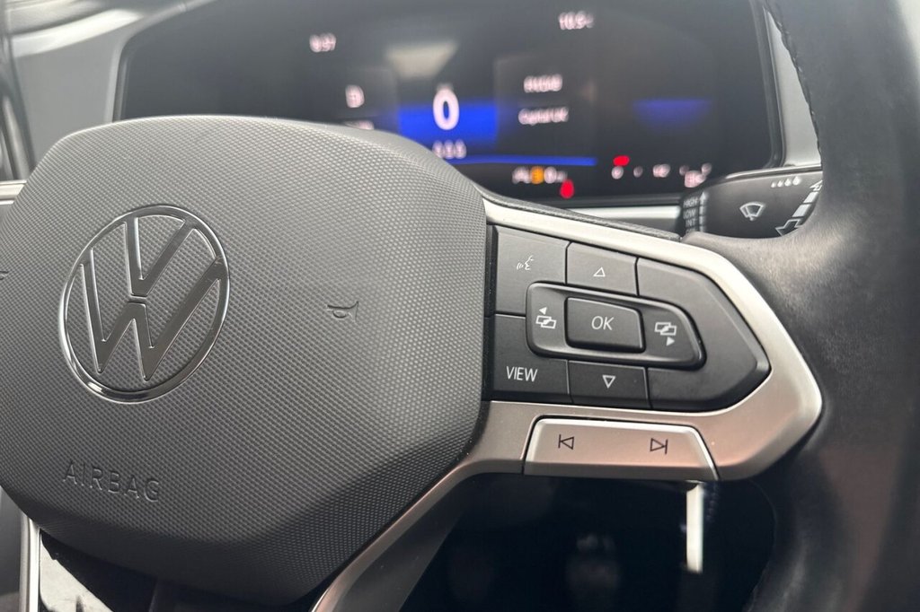 Used Volkswagen T-Roc 2023 for sale - 77600235: Photo 17