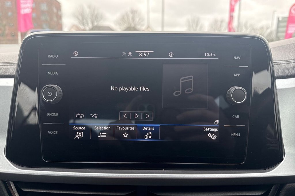 Used Volkswagen T-Roc 2023 for sale - 77600235: Photo 20