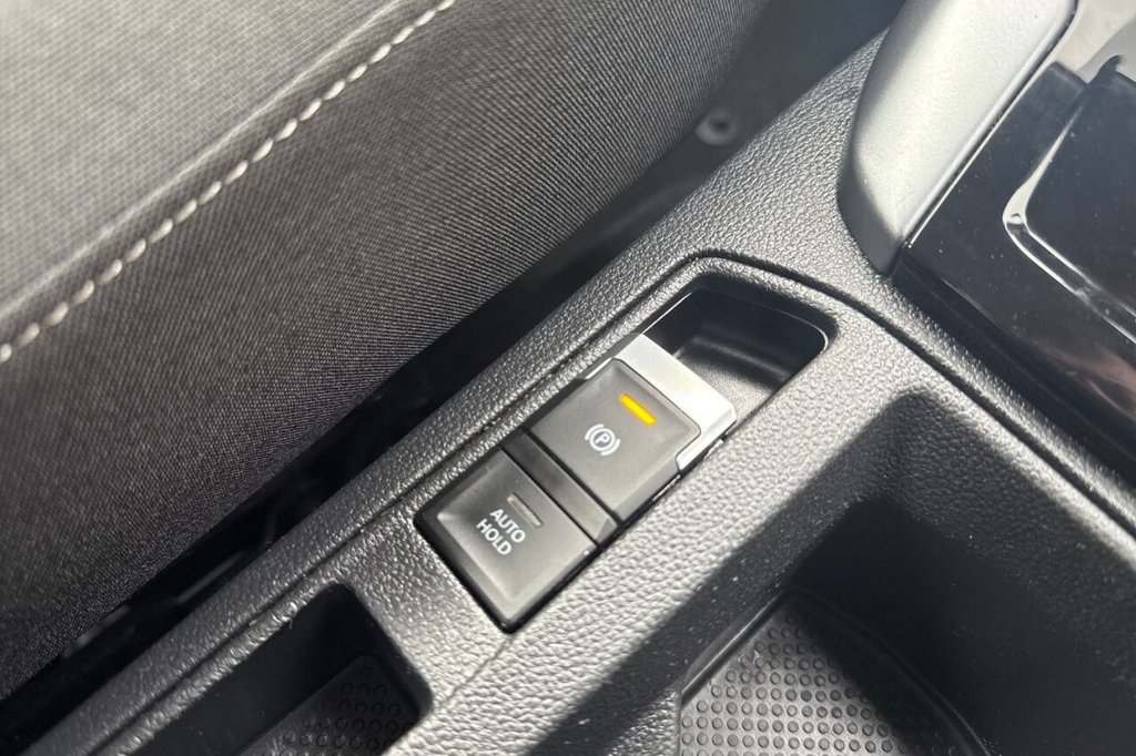 Used Volkswagen T-Roc 2023 for sale - 77600235: Photo 26