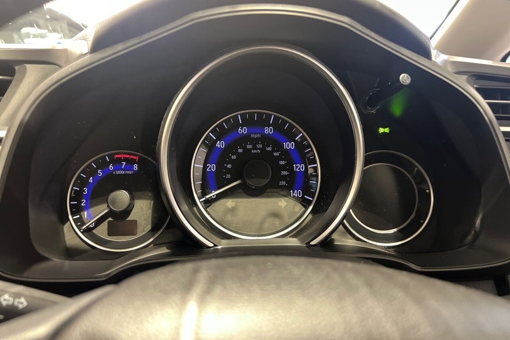 Used Honda Jazz 2020 for sale - 76582399: Photo 15