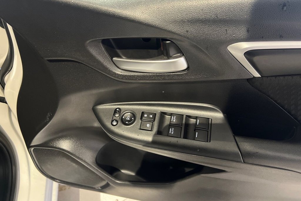 Used Honda Jazz 2020 for sale - 76582399: Photo 28