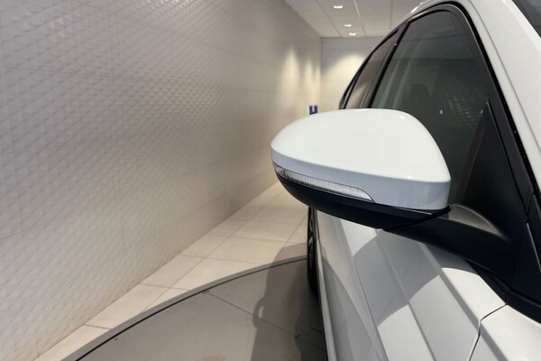 Used Volkswagen Taigo 2023 for sale - 76010243: Photo 24