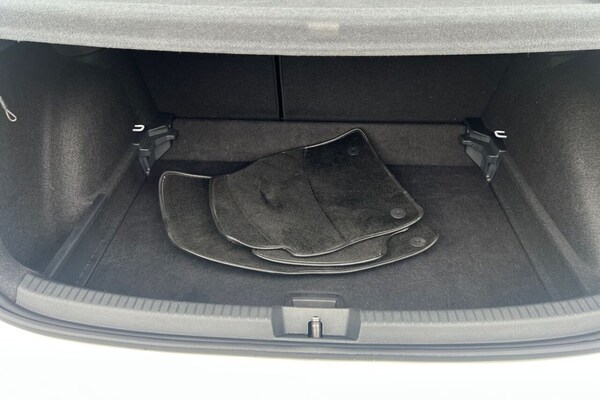 Used Volkswagen Taigo 2023 for sale - 76010243: Photo 41