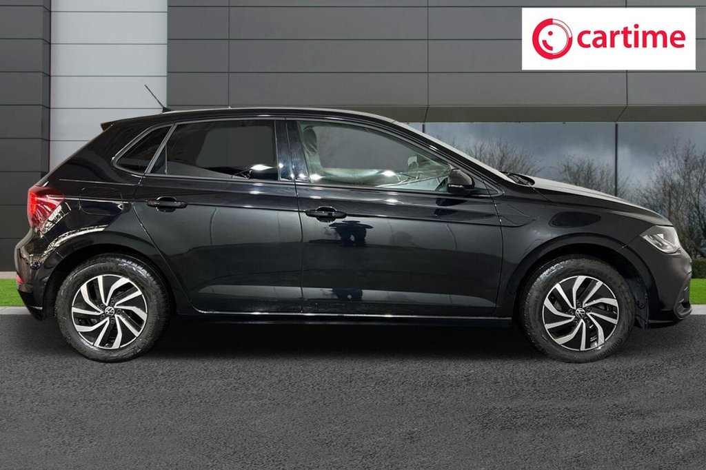 Used Volkswagen Polo 2022 for sale - 76900304: Photo 2