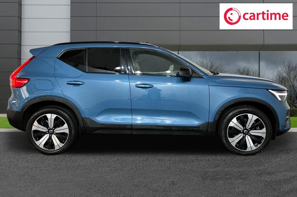 Used Volvo XC40 2023 for sale - 77507124: Photo 2