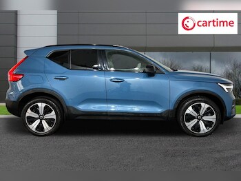 Used Volvo XC40 2023 for sale - 77507124: Photo