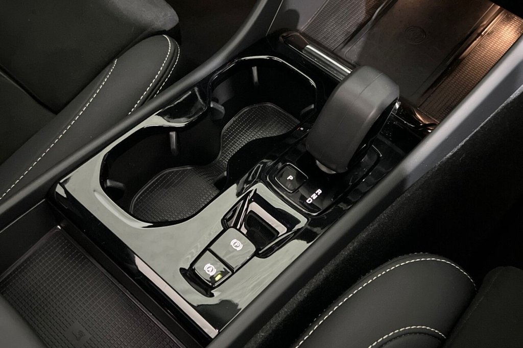 Used Volvo XC40 2023 for sale - 77507124: Photo 36