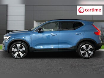 Used Volvo XC40 2023 for sale - 77507124: Photo
