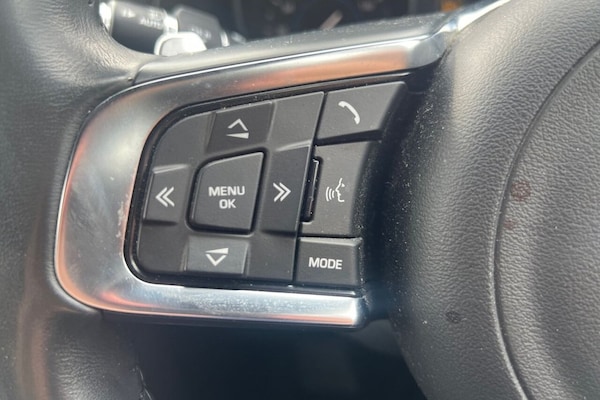 Used Jaguar XF 2018 for sale - 75648207: Photo 28