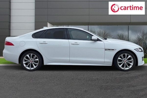 Used Jaguar XF 2018 for sale - 75648207: Photo 2