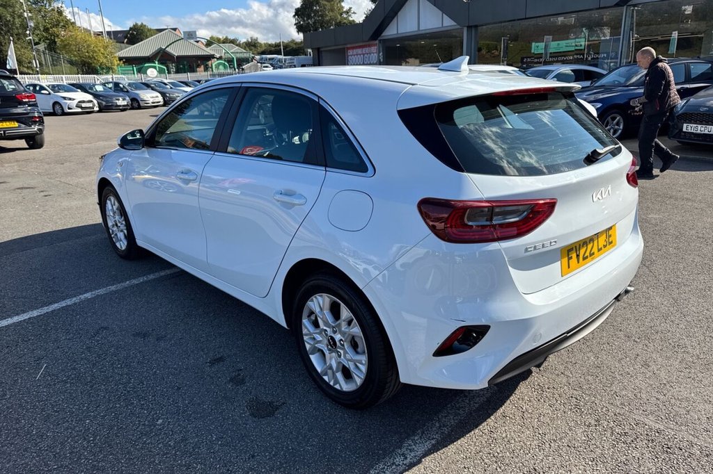 Used Kia Ceed 2022 for sale - 76010425: Photo 30