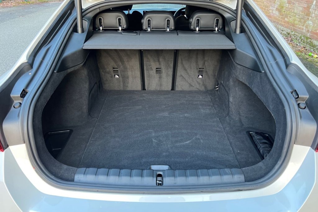 Used BMW i4 2022 for sale - 77355786: Photo 43