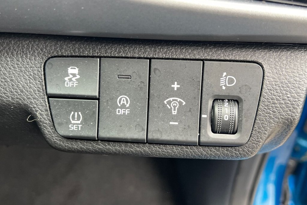 Used Kia Rio 2022 for sale - 76081192: Photo 30