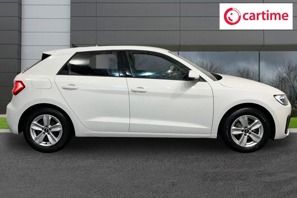 Used Audi A1 2023 for sale - 77369011: Photo 2