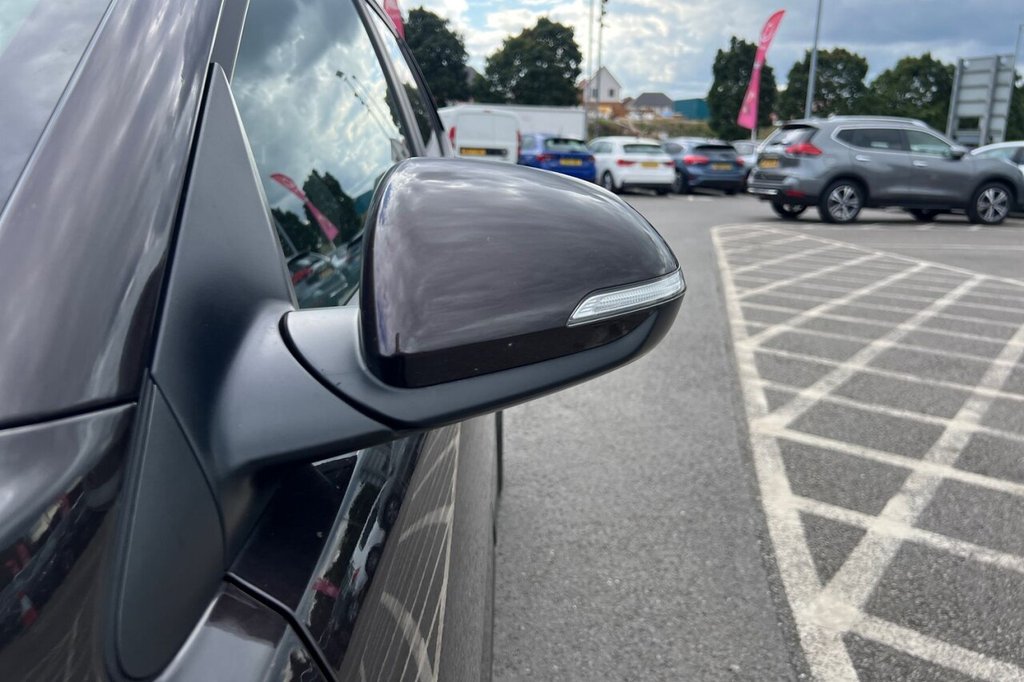 Used Kia Stonic 2020 for sale - 77879391: Photo 25