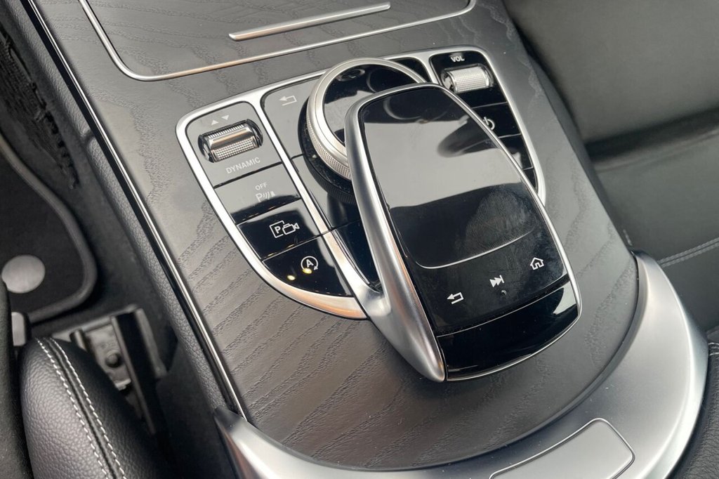Used Mercedes-Benz C Class 2019 for sale - 77981461: Photo 23