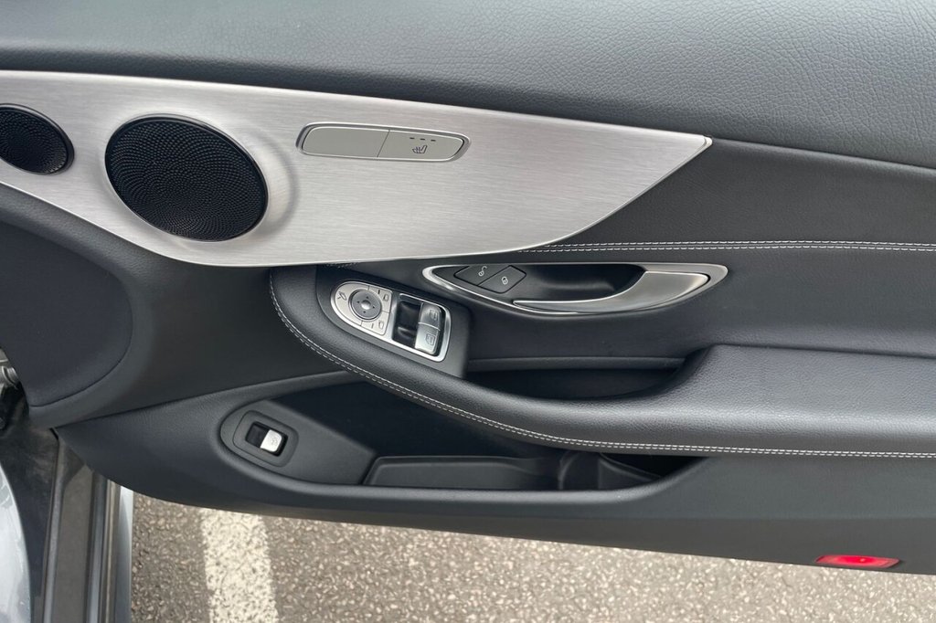 Used Mercedes-Benz C Class 2019 for sale - 77981461: Photo 30