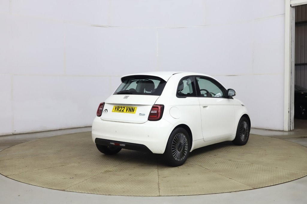 Used Fiat 500 2022 for sale - 77621329: Photo 2
