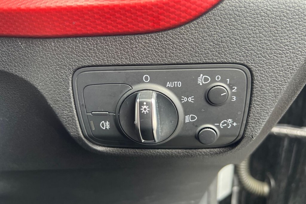 Used Audi Q2 2018 for sale - 78180735: Photo 33