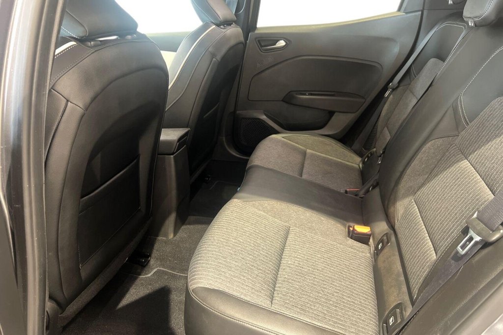 Used Renault Clio 2023 for sale - 75596530: Photo 10