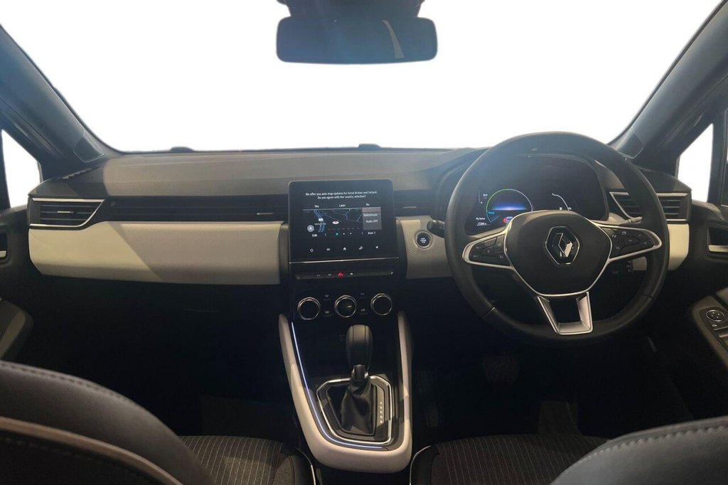 Used Renault Clio 2023 for sale - 75596530: Photo 12