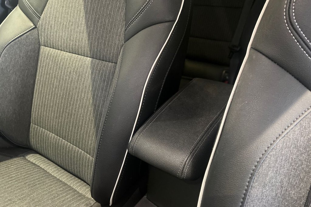 Used Renault Clio 2023 for sale - 75596530: Photo 25