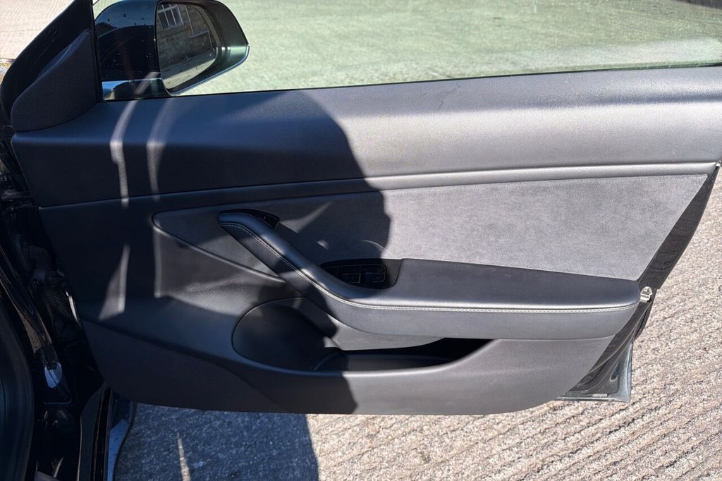 Used Tesla Model 3 2020 for sale - 77666706: Photo 36