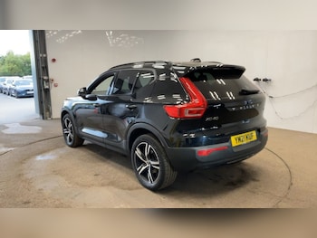 Used Volvo XC40 2021 for sale - 79358432: Photo