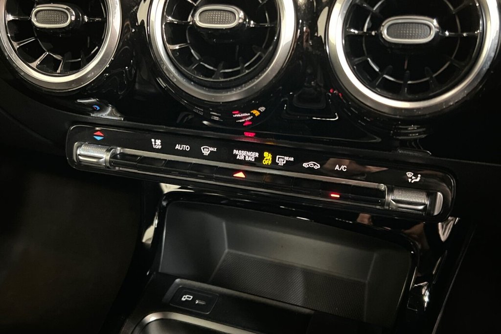 Used Mercedes-Benz A-Class 2021 for sale - 76768053: Photo 32