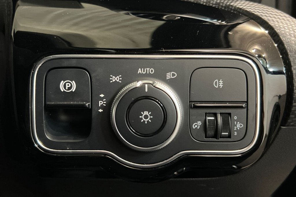 Used Mercedes-Benz A-Class 2021 for sale - 76768053: Photo 36