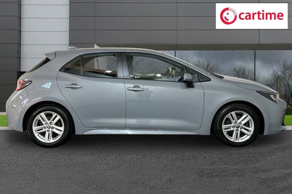 Used Toyota Corolla 2022 for sale - 76147531: Photo 2