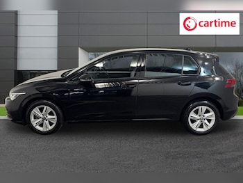 Used Volkswagen Golf 2024 for sale - 78029997: Photo