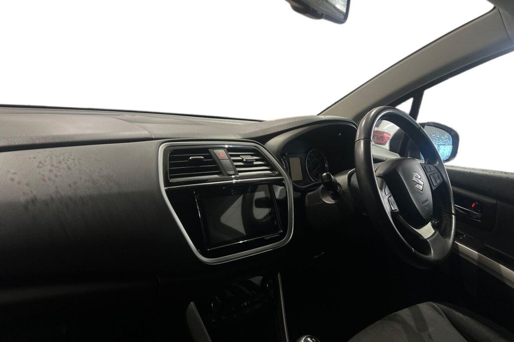 Used Suzuki SX4 S-Cross 2017 for sale - 76999160: Photo 11