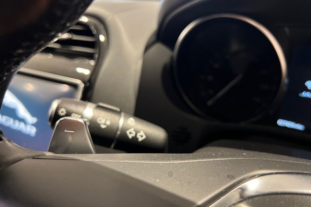 Used Jaguar XE 2019 for sale - 76376048: Photo 39
