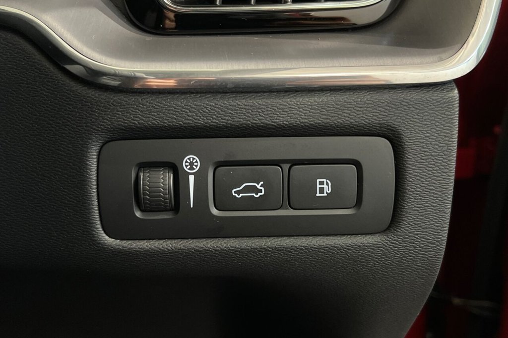 Used Volvo XC60 2022 for sale - 77451420: Photo 40