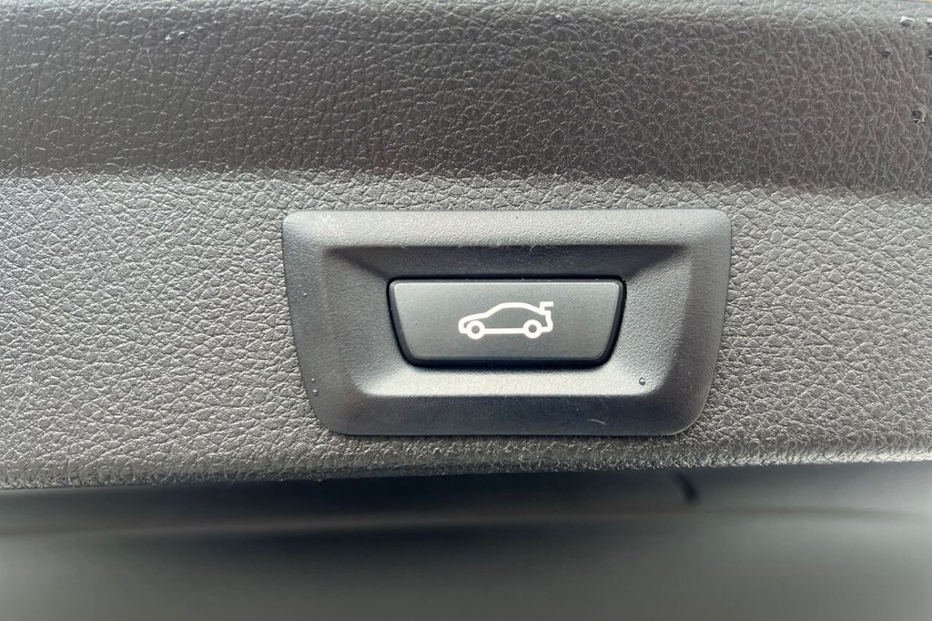 Used BMW 4 Series 2018 for sale - 76642362: Photo 30