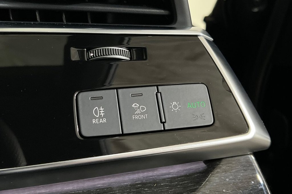 Used Audi Q7 2020 for sale - 76118731: Photo 42