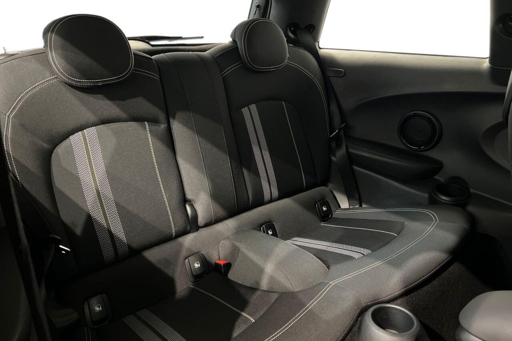 Used MINI Hatch 2023 for sale - 77890937: Photo 10