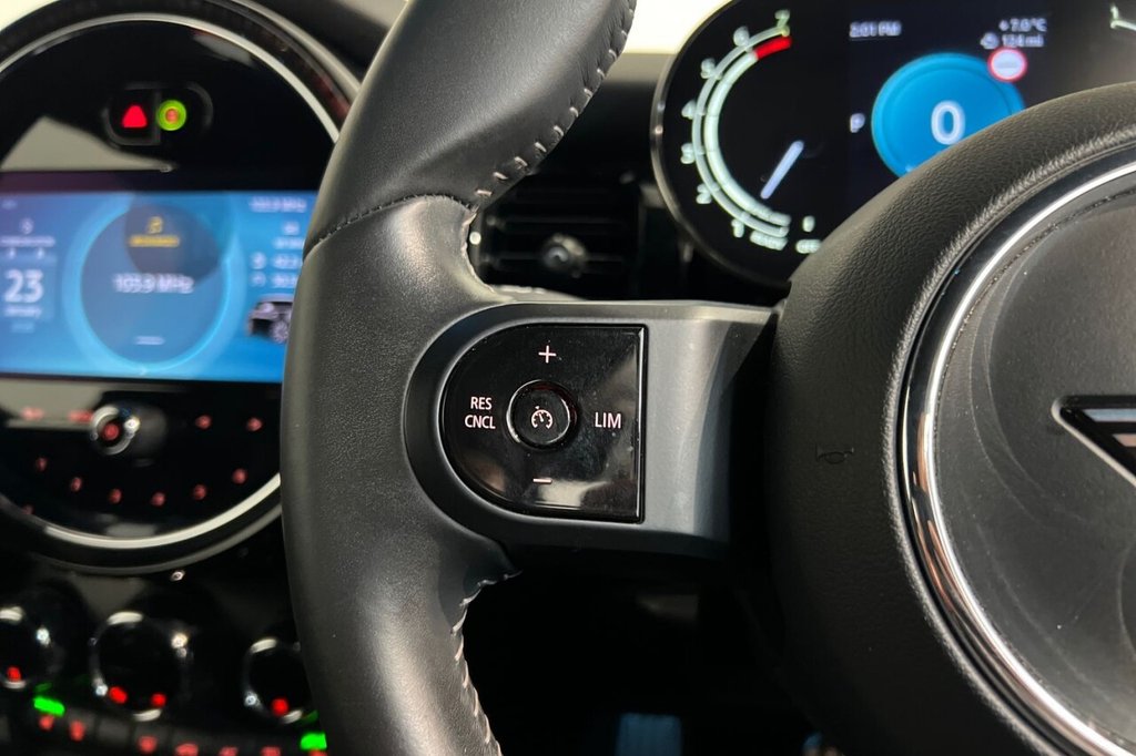 Used MINI Hatch 2023 for sale - 77890937: Photo 24