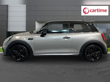 Used MINI Hatch 2023 for sale - 77890937: Photo