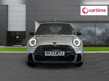 Used MINI Hatch 2023 for sale - 77890937: Photo