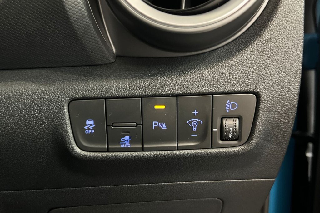 Used Hyundai KONA 2021 for sale - 77133760: Photo 37