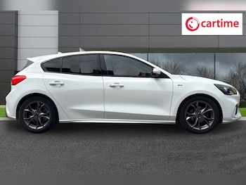 Used Ford Focus 2020 for sale - 78954795: Photo