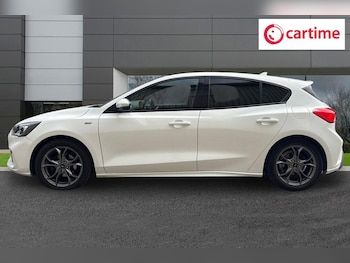 Used Ford Focus 2020 for sale - 78954795: Photo