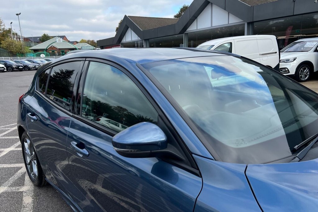 Used Ford Focus 2020 for sale - 76376331: Photo 16