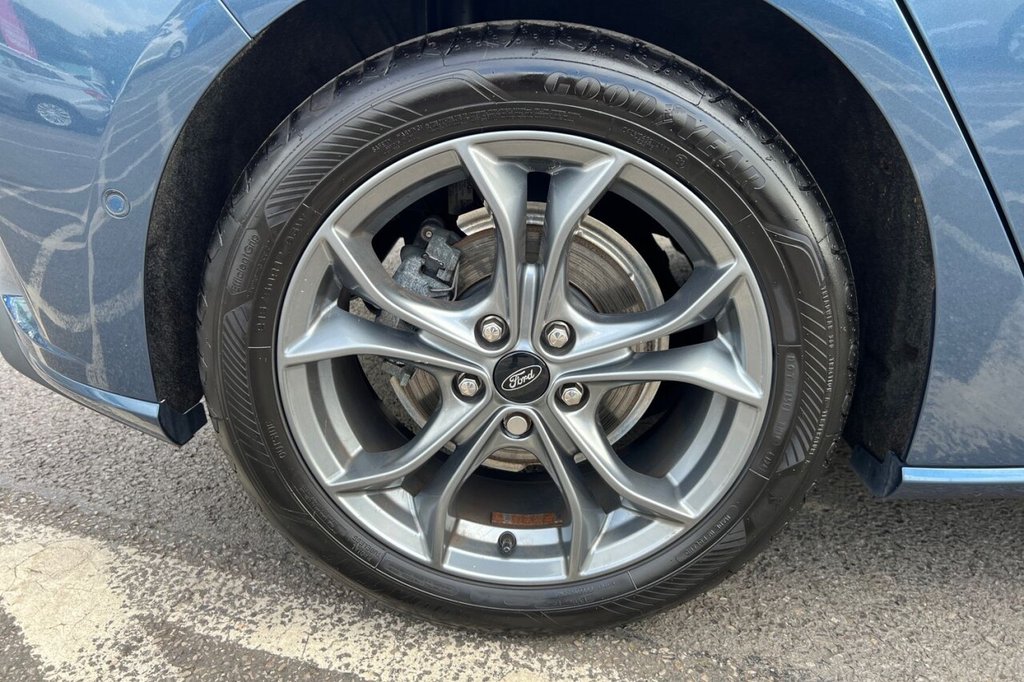 Used Ford Focus 2020 for sale - 76376331: Photo 29