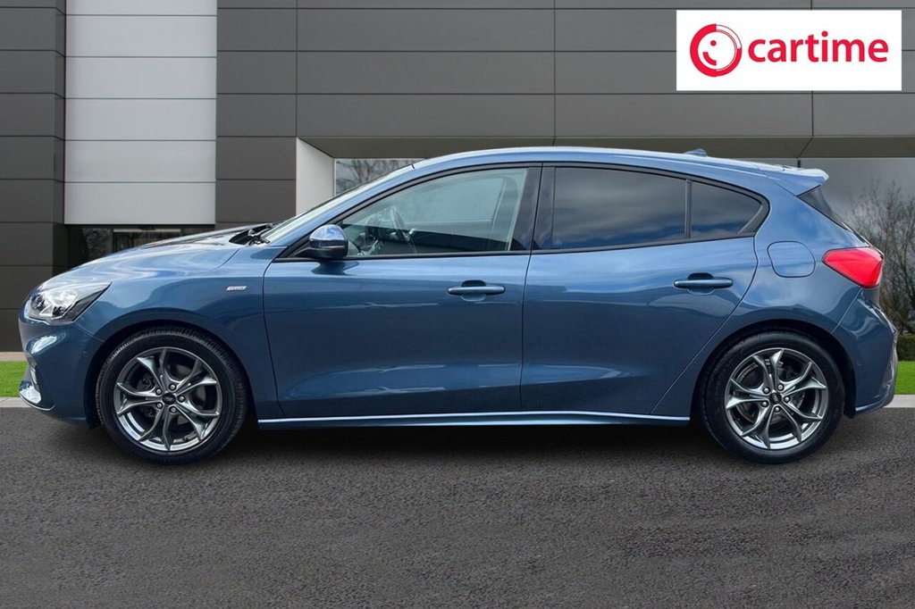 Used Ford Focus 2020 for sale - 76376331: Photo 3